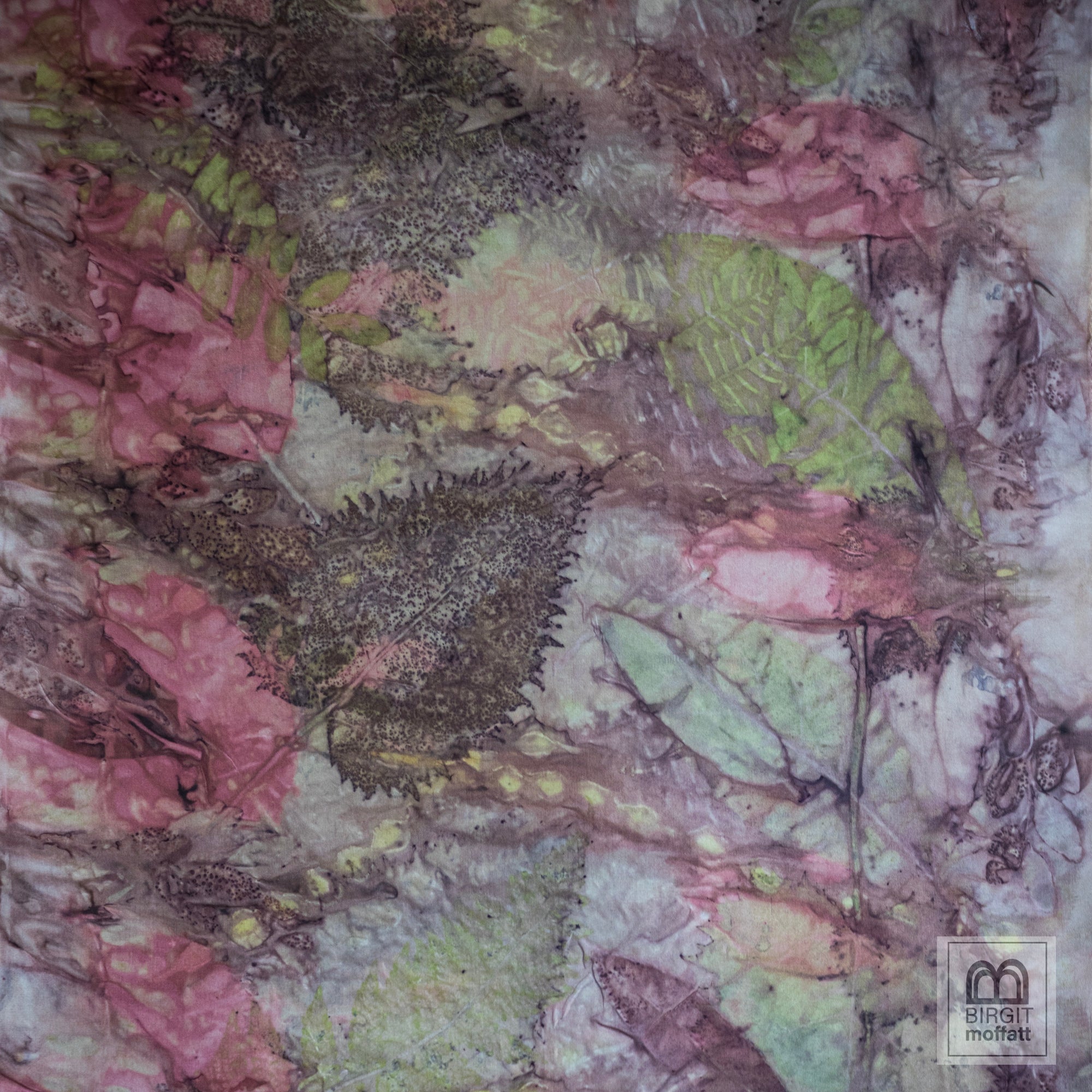 Eco-Dyeing Silk