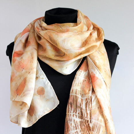 Eco-Dyeing Silk